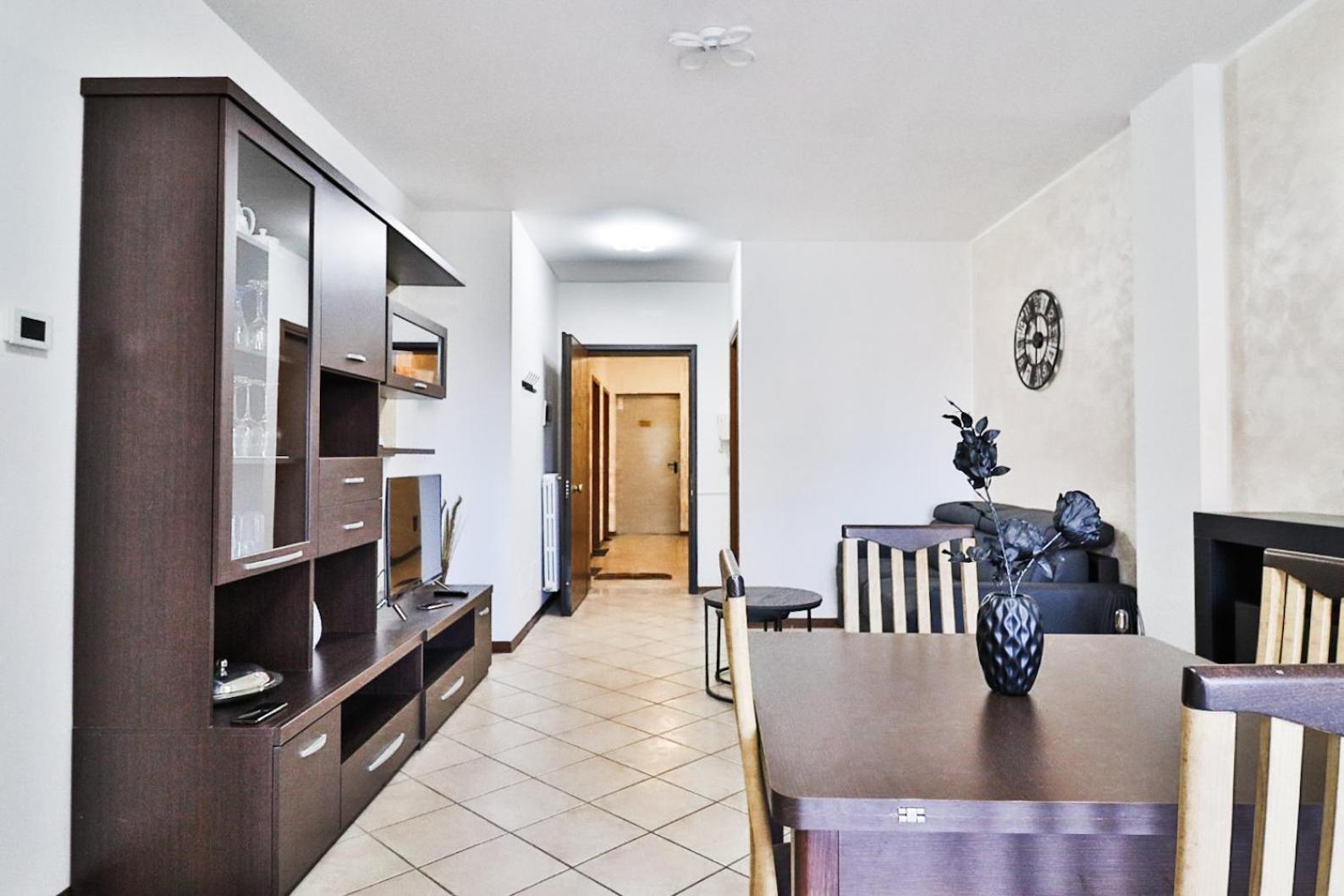 Appartement Biri'S House à Reggio d'Emilie Extérieur photo